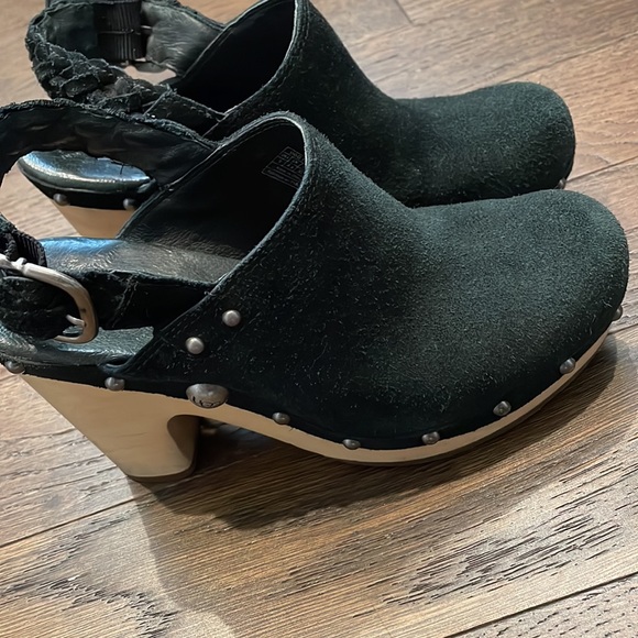 UGG clogs - Picture 2 of 8